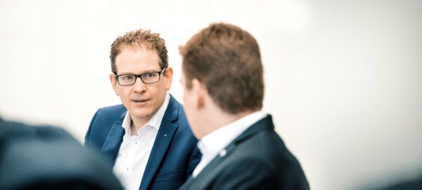 Unternehmensberatung_6250x2825 - einfach.effizient. Treuhand Unternehmensberatung GmbH & Co. KG