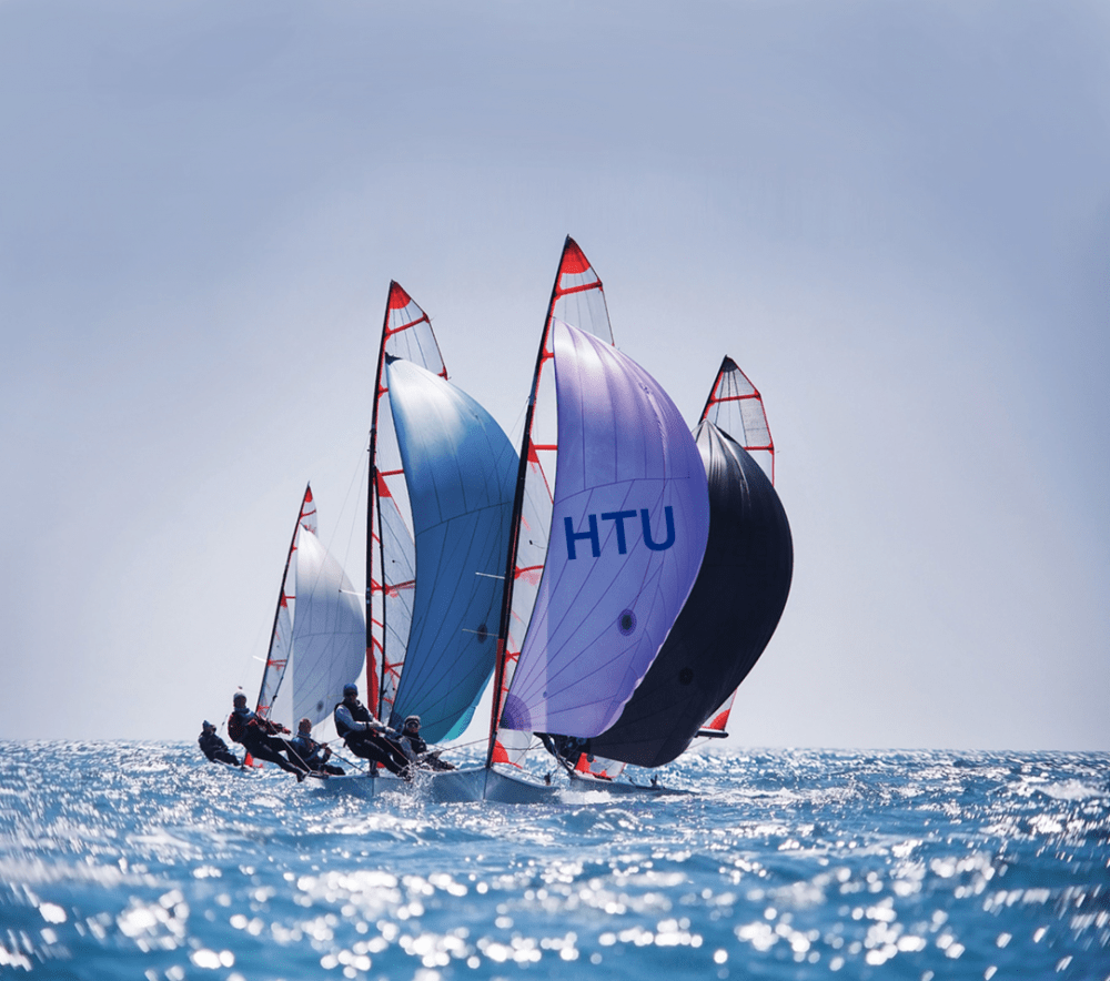 Segelboote mit Schriftzug - HTU – Hanseatisches Team für Unternehmensentwicklung