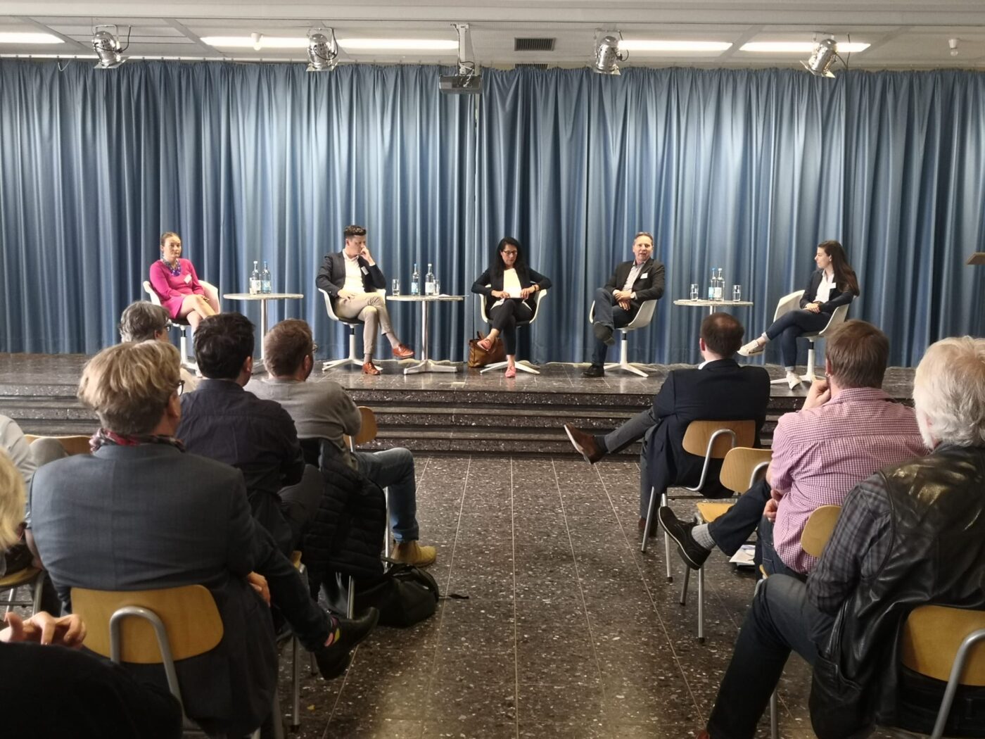 Podiumsdiskussion_3