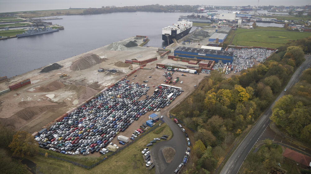 JadeCars_ 137 - Jade Car Logistics GmbH