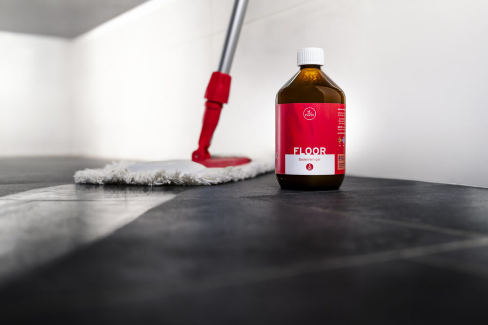 FLOOR-Anwendung-1 - PUUYU GmbH