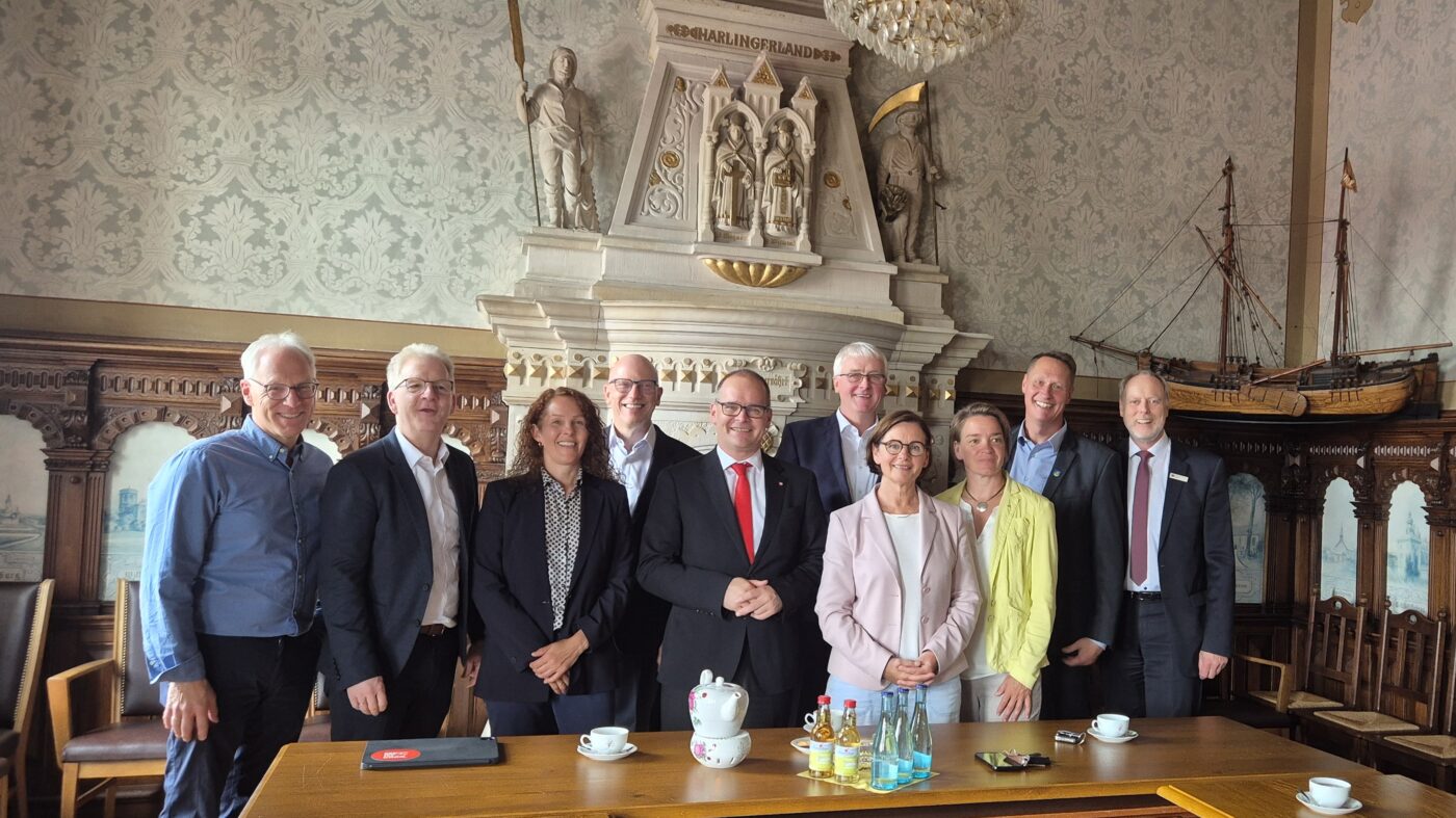 260716 Minister Tonne im Kreishaus WTM beim WFK
